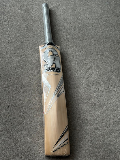 CA Pro Limited Edition Cricket Bat (2lb 10oz)
