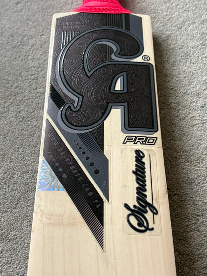 CA Pro Blackout Signature Cricket Bat (2lb 8oz)