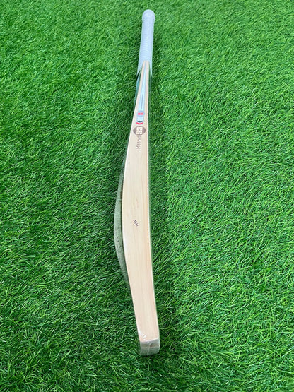 SS Ton Sky Smasher Cricket Bat (2lb 8oz)