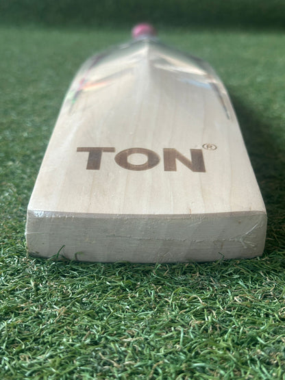 SS Ton Gladiator Harrow Junior Size Cricket Bat (2lb 6oz)