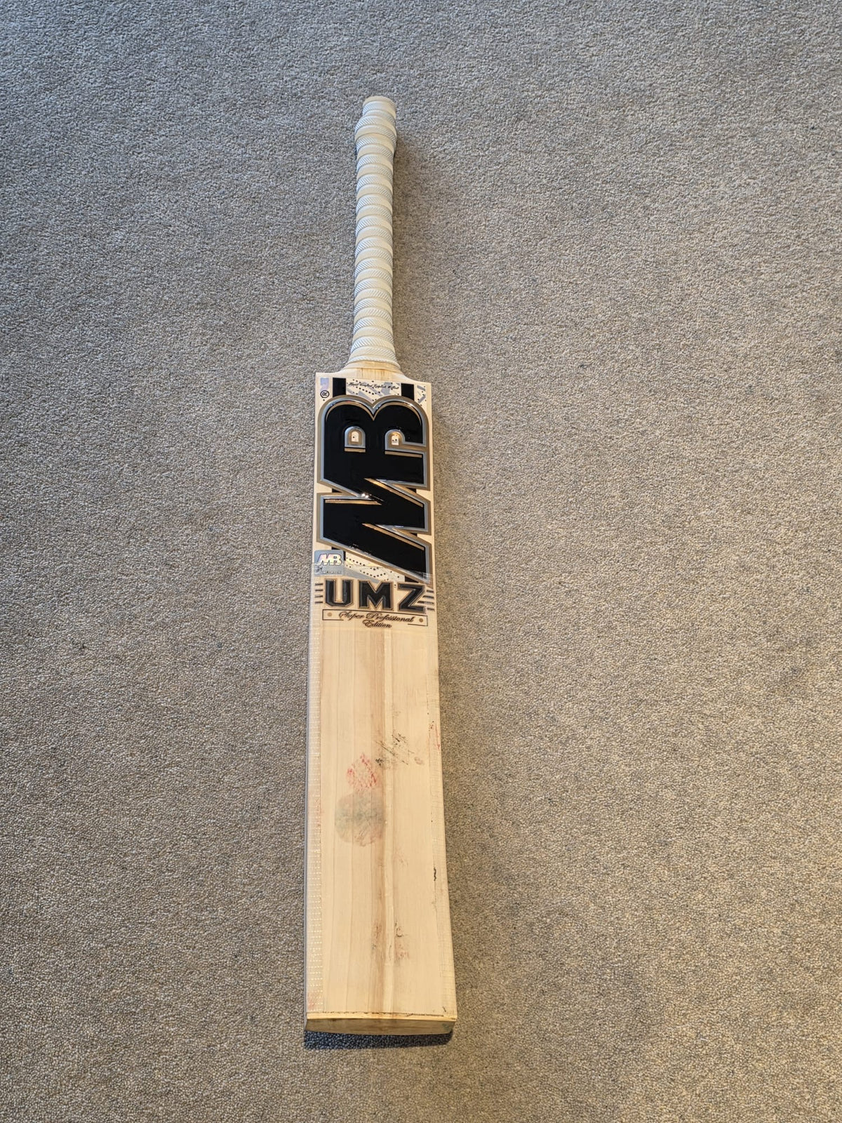 Used MB Malik Super Professional Edition Cricket Bat (2lb 11oz)
