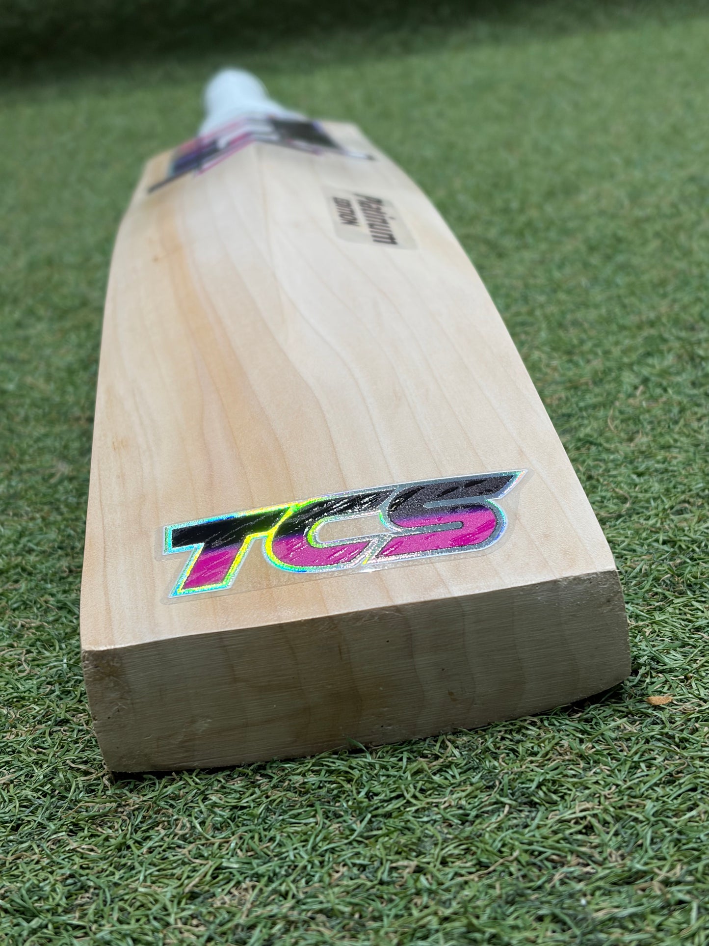 TCS Platinum Pink Cricket Bat (2lb 10oz)