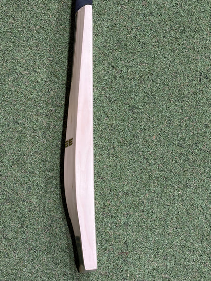 TCS Vibe Harrow Size Junior Cricket Bat (2lb 5oz)