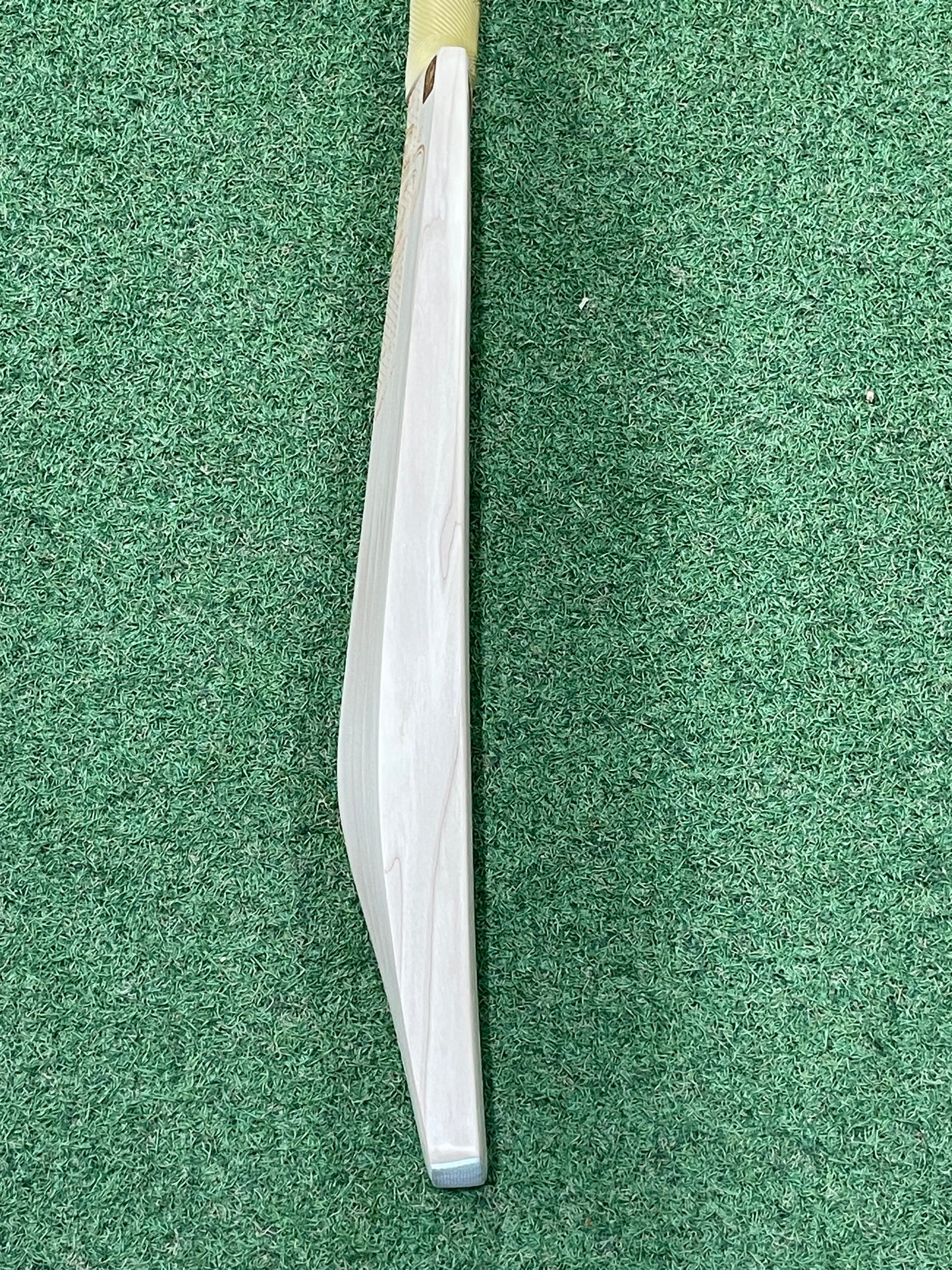 CP Laser Cricket Bat (2lb 10oz)