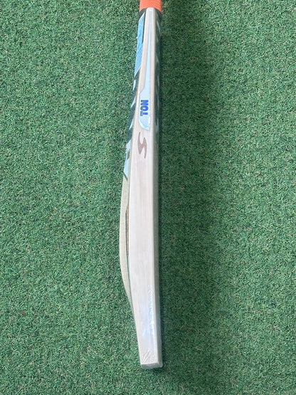 Ton Thala 2.0 Junior Size 6 Cricket Bat (2lb 2oz)