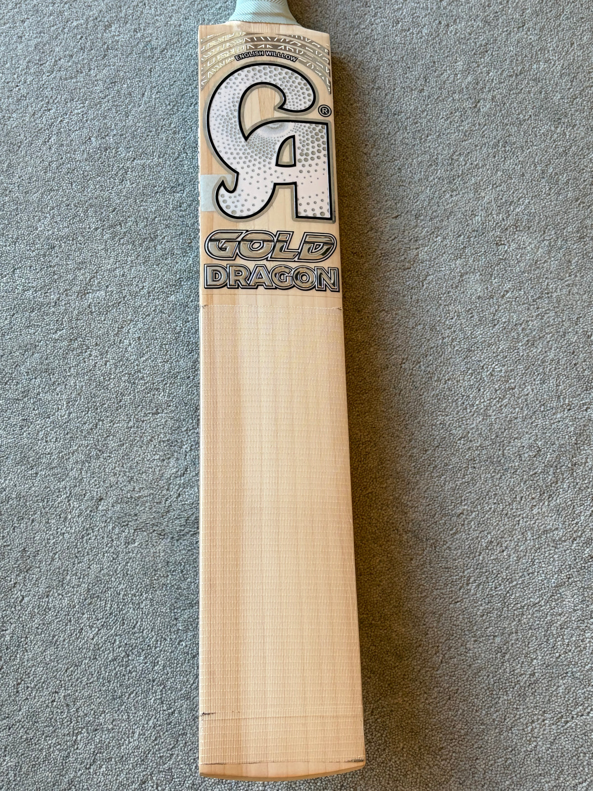 CA Gold Dragon Professional Players Abdullah Shafique Cricket Bat (2lb 8oz)