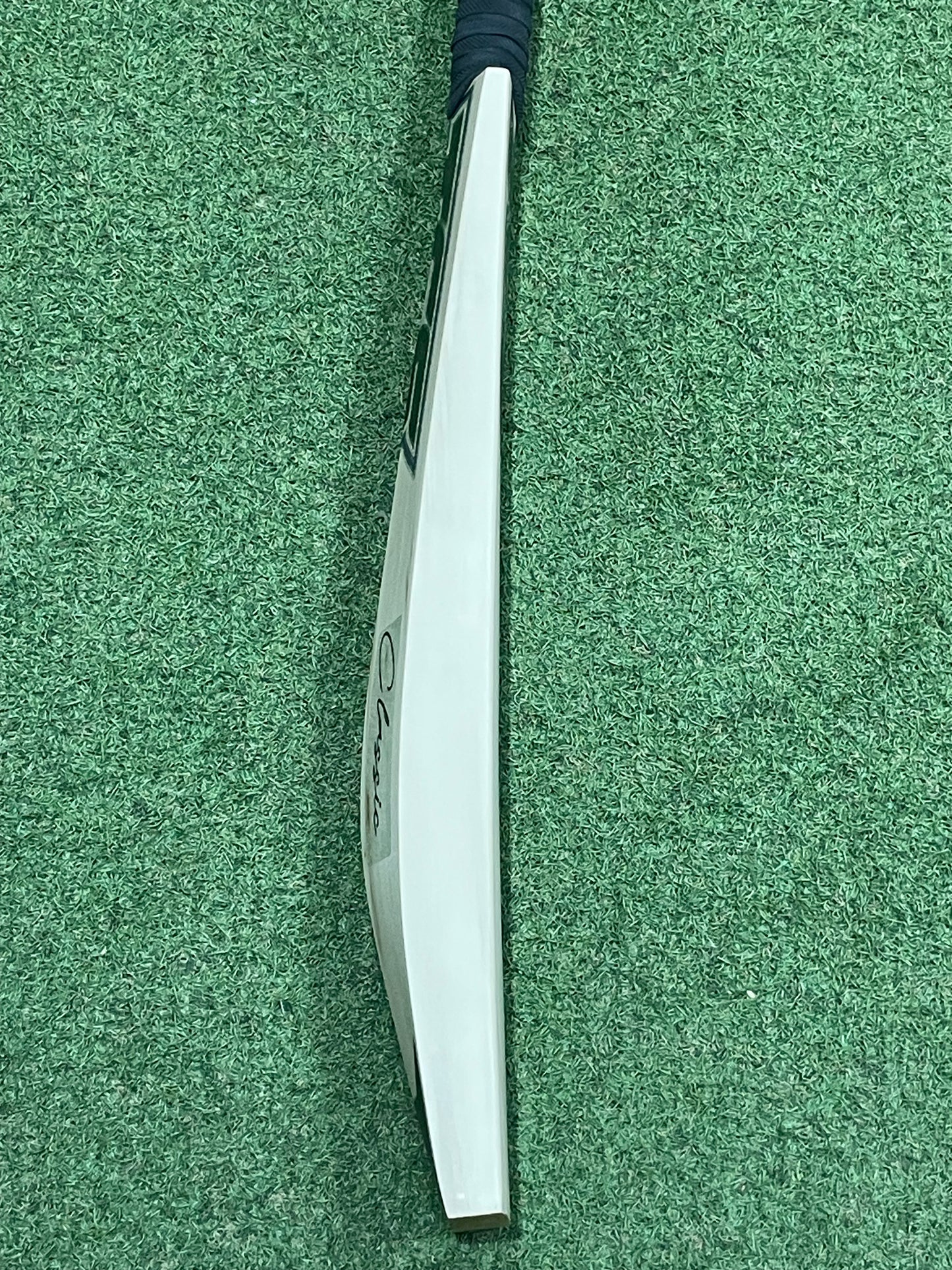 TCS Classic Short Blade Long Handle Cricket Bat (2lb 11oz)