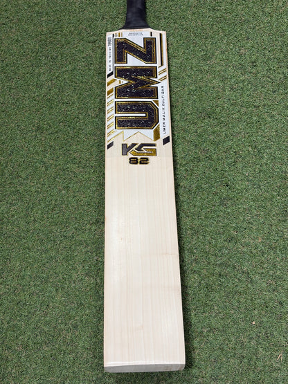 MB Malik Kamran Ghulam Players Cricket Bat (2lb 9oz)