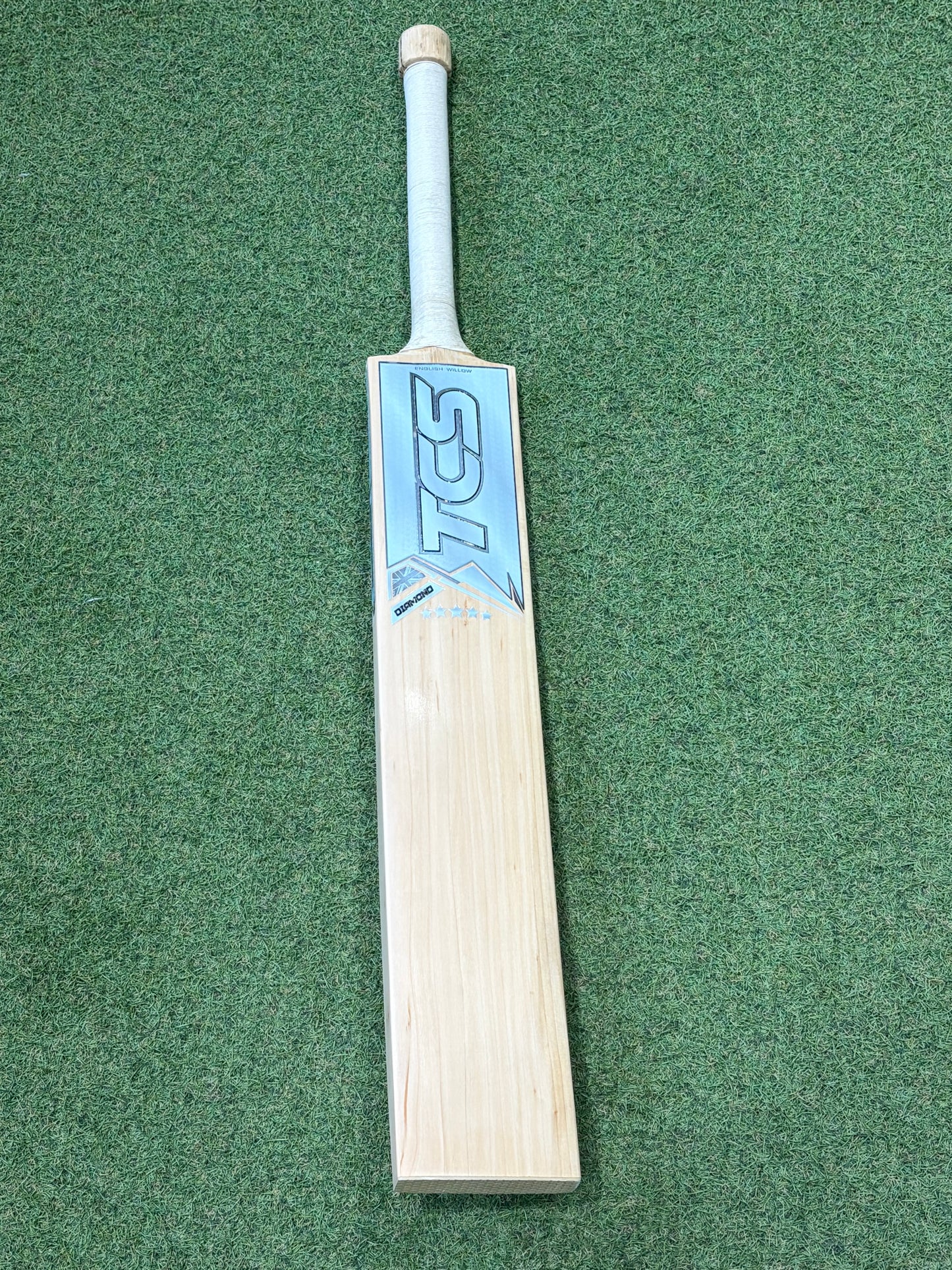 TCS Diamond 5 Star Cricket Bat (2lb 10oz)
