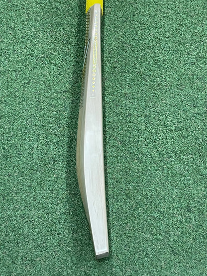 Vader Sports Reserve Edition Cricket Bat (2lb 9oz)