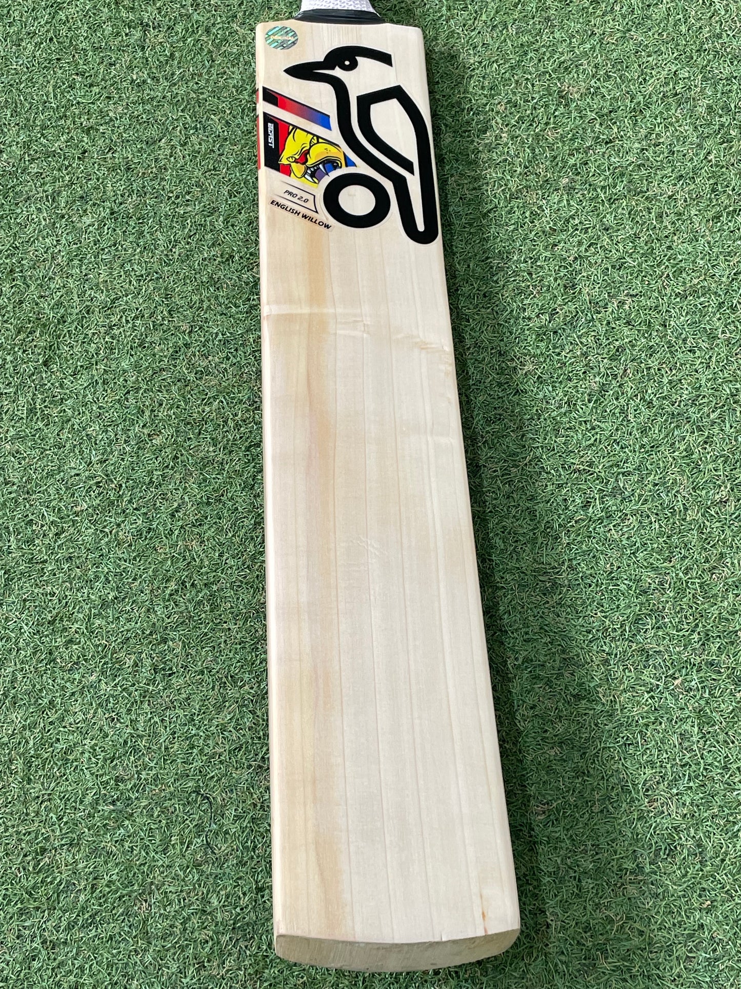 Kookaburra Beast Pro 2.0 Cricket Bat (2lb 9oz)