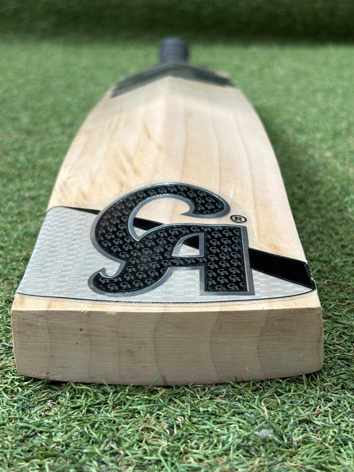 CA Revolution Players Harrow Junior Cricket Bat (2lb 4oz)