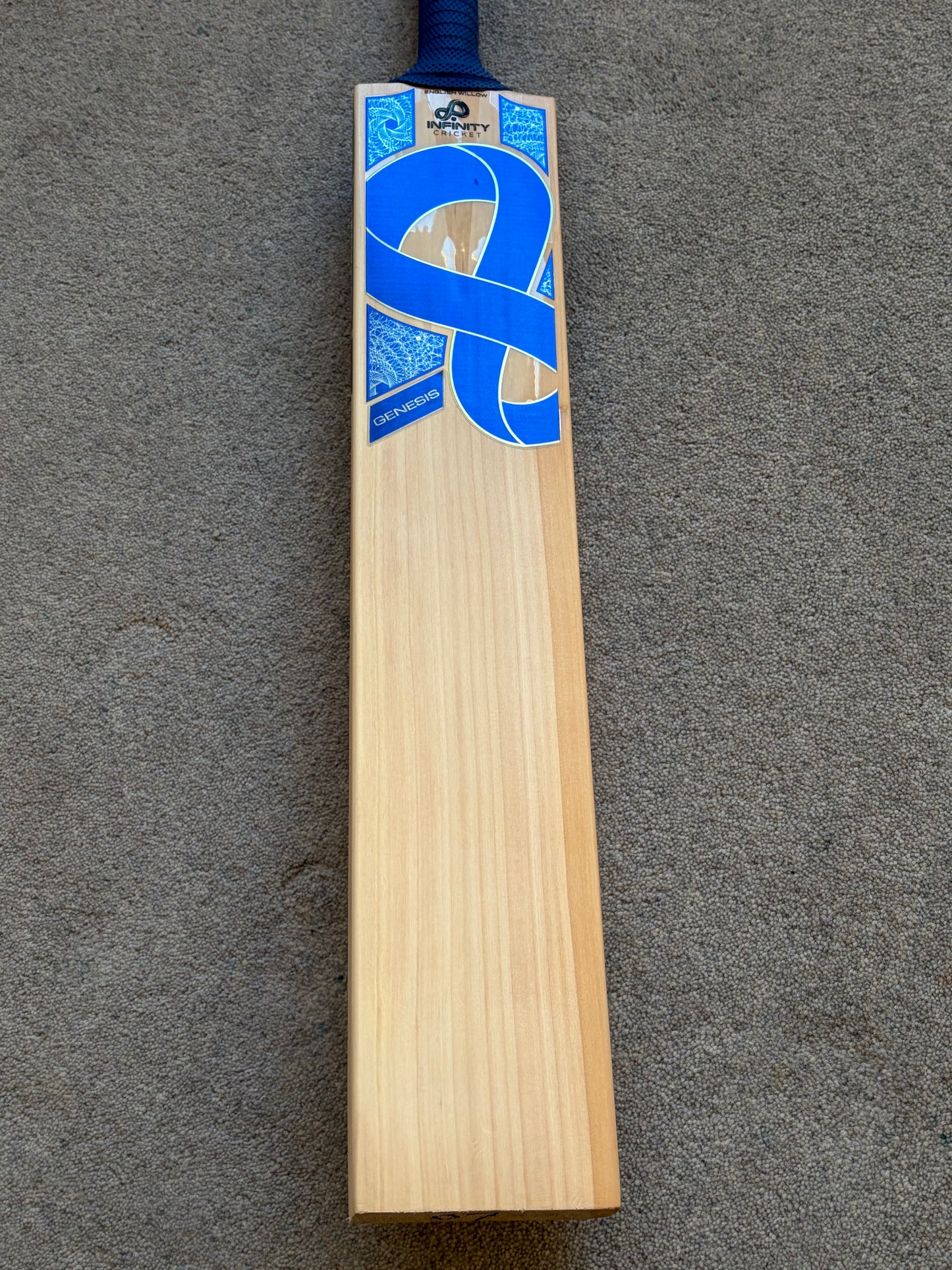 Infinity Genesis Cricket Bat (2lb 12oz)
