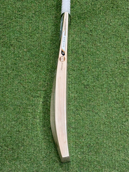SS Ton Legends Sourav Ganguly Cricket Bat (2lb 9oz)