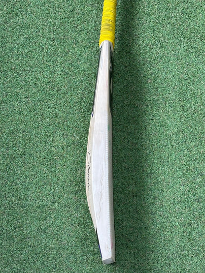 Used TCS Custom Players Cricket Bat (2lb 14oz)