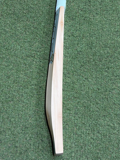 TCS Diamond Butterfly Cricket Bat (2lb 8oz)