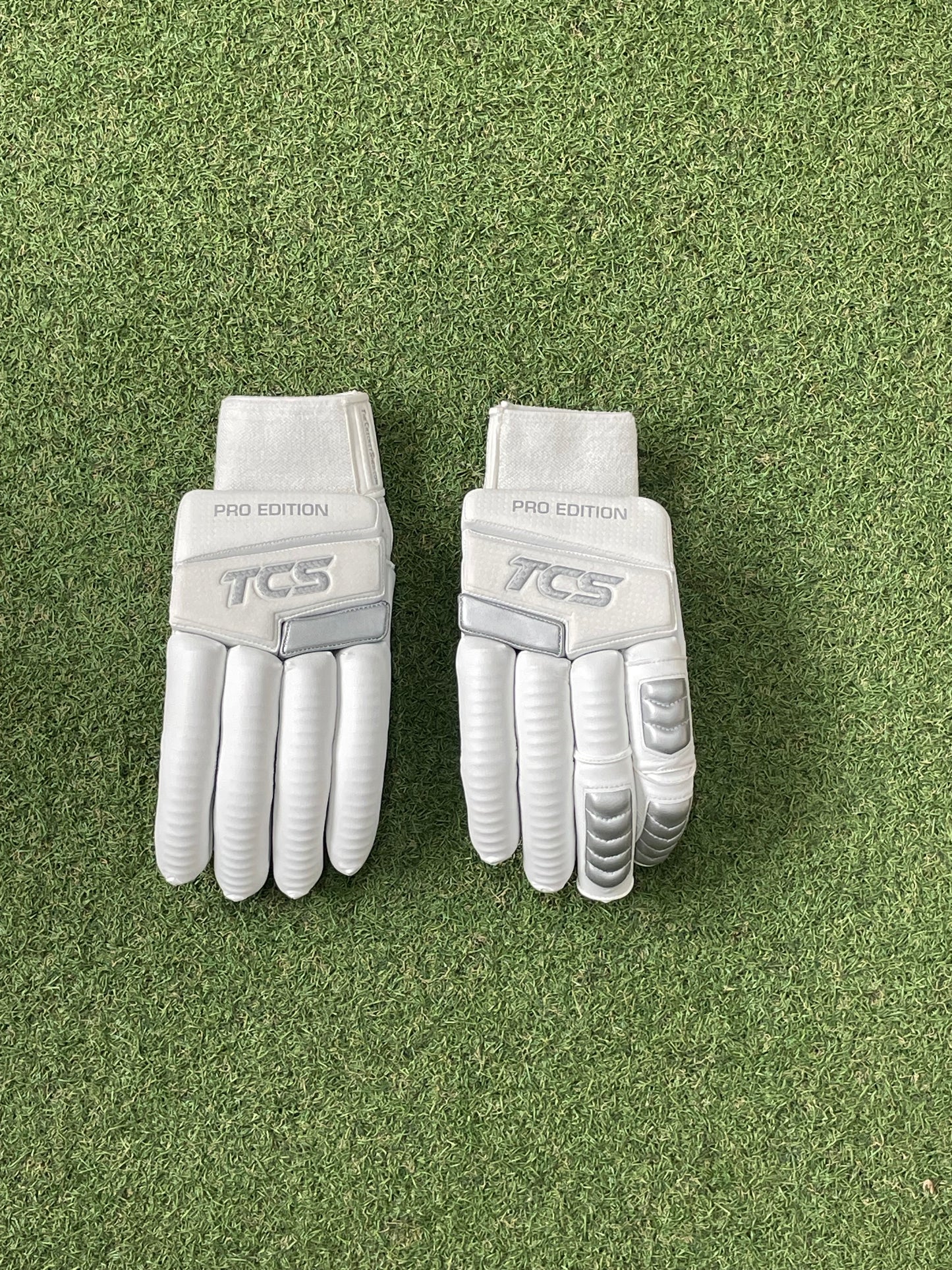 TCS Pro Edition Batting Gloves
