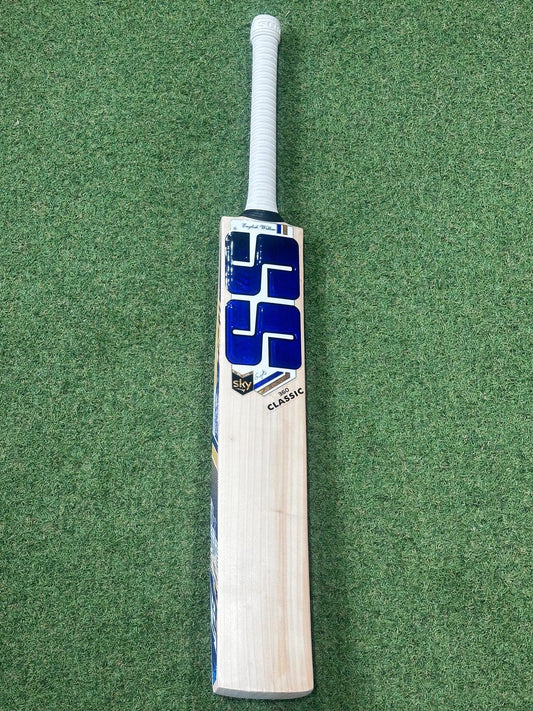 SS SKY Classic Cricket Bat (2lb 10oz)