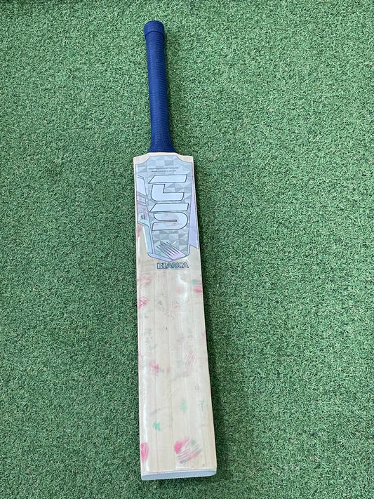 Used Cricket Station Bianca Cricket Bat (2lb 12oz)