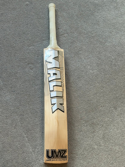 MB Malik Game Changer Players Cricket Bat (2lb 9oz)