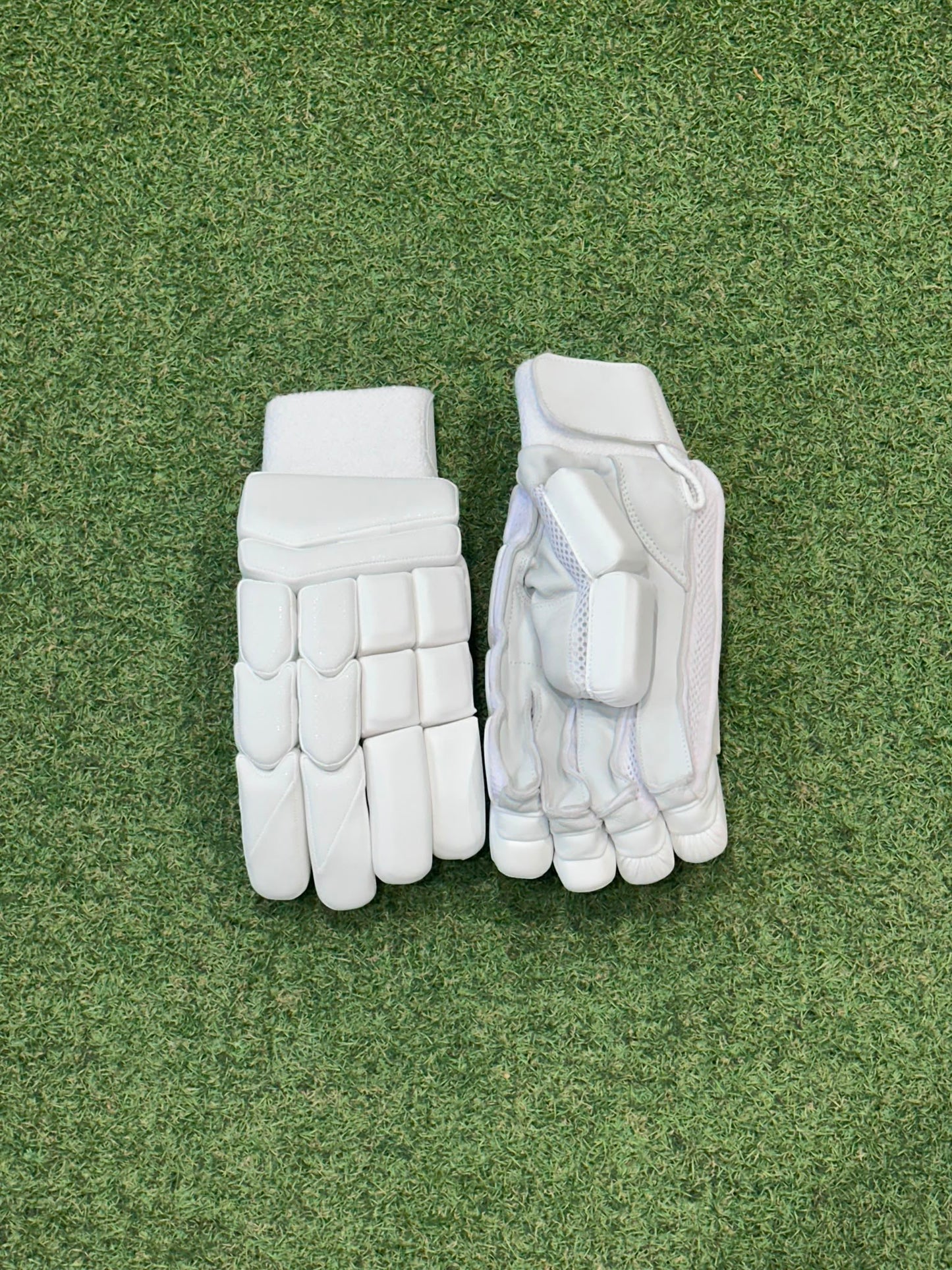 Unbranded Players Edition Batting Gloves