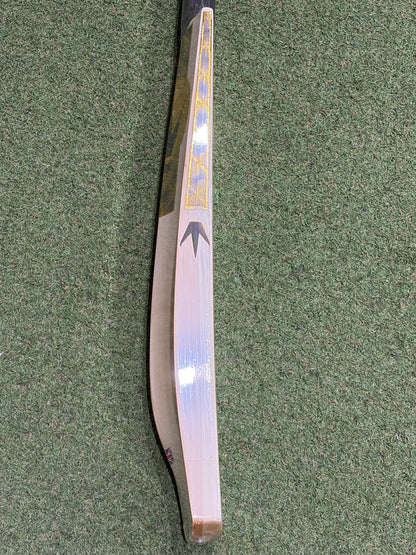 MIDS Players Laminate (Double Wood) Cricket Bat (2lb 10oz)