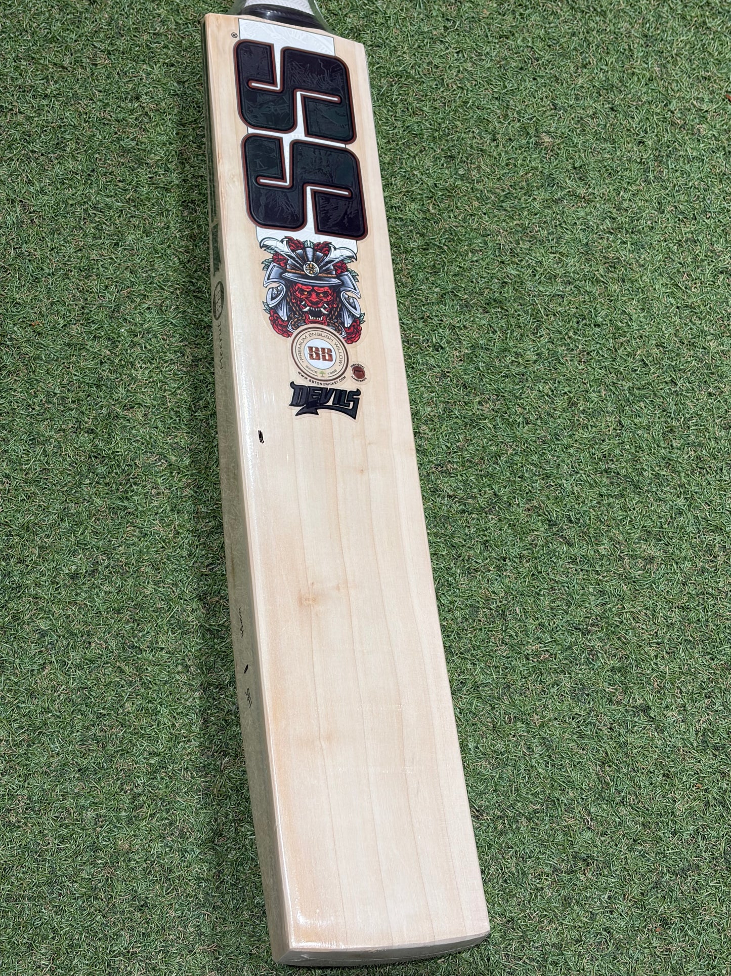 SS Devils Green Cricket Bat (2lb 11oz)