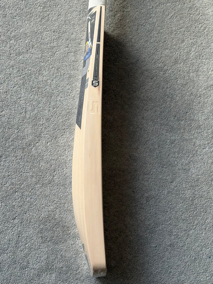 Somi Vulcan Cricket Bat( 2lb 8oz)