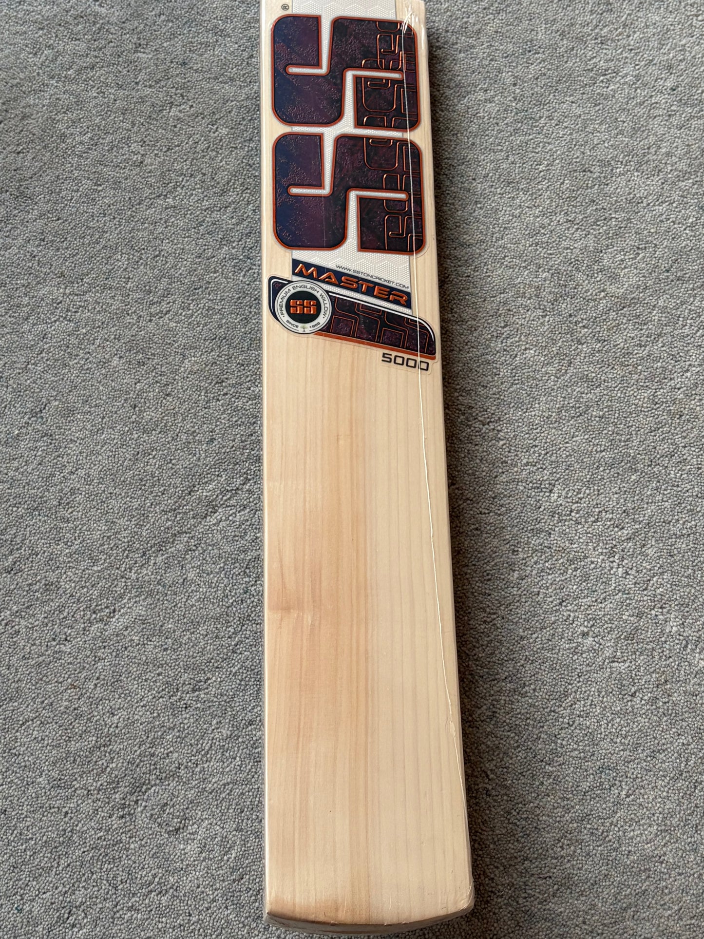 SS Ton Master 5000 Cricket Bat (2lb 10oz)