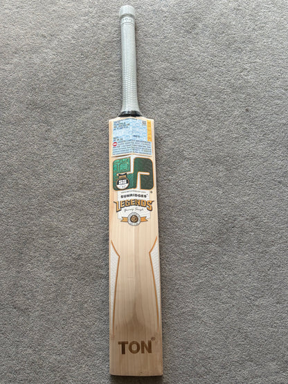 SS Ton Legends Yuvraj Singh Cricket Bat (2lb 10oz)