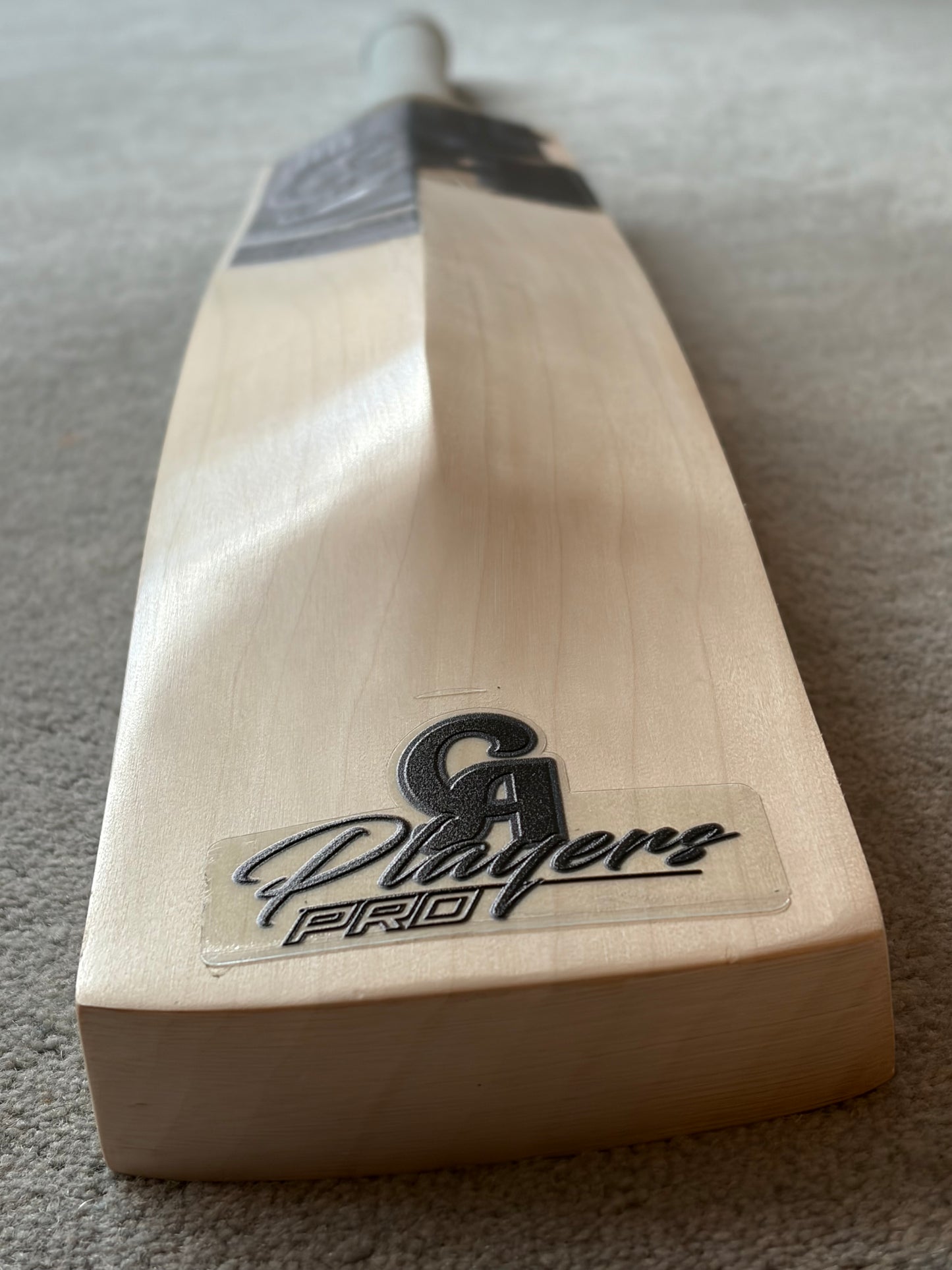 CA Pro Blackout Players Cricket Bat (2lb 10oz)