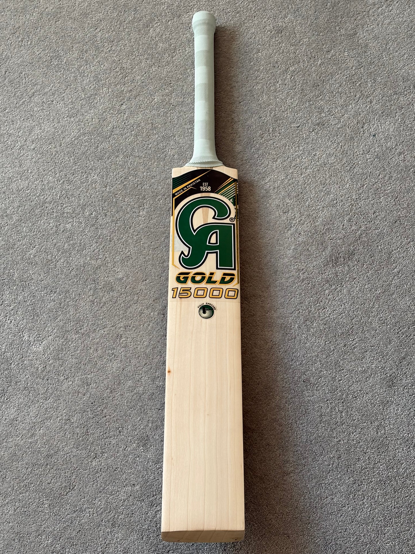 CA Gold 15000 Cricket Bat (2lb 6oz)
