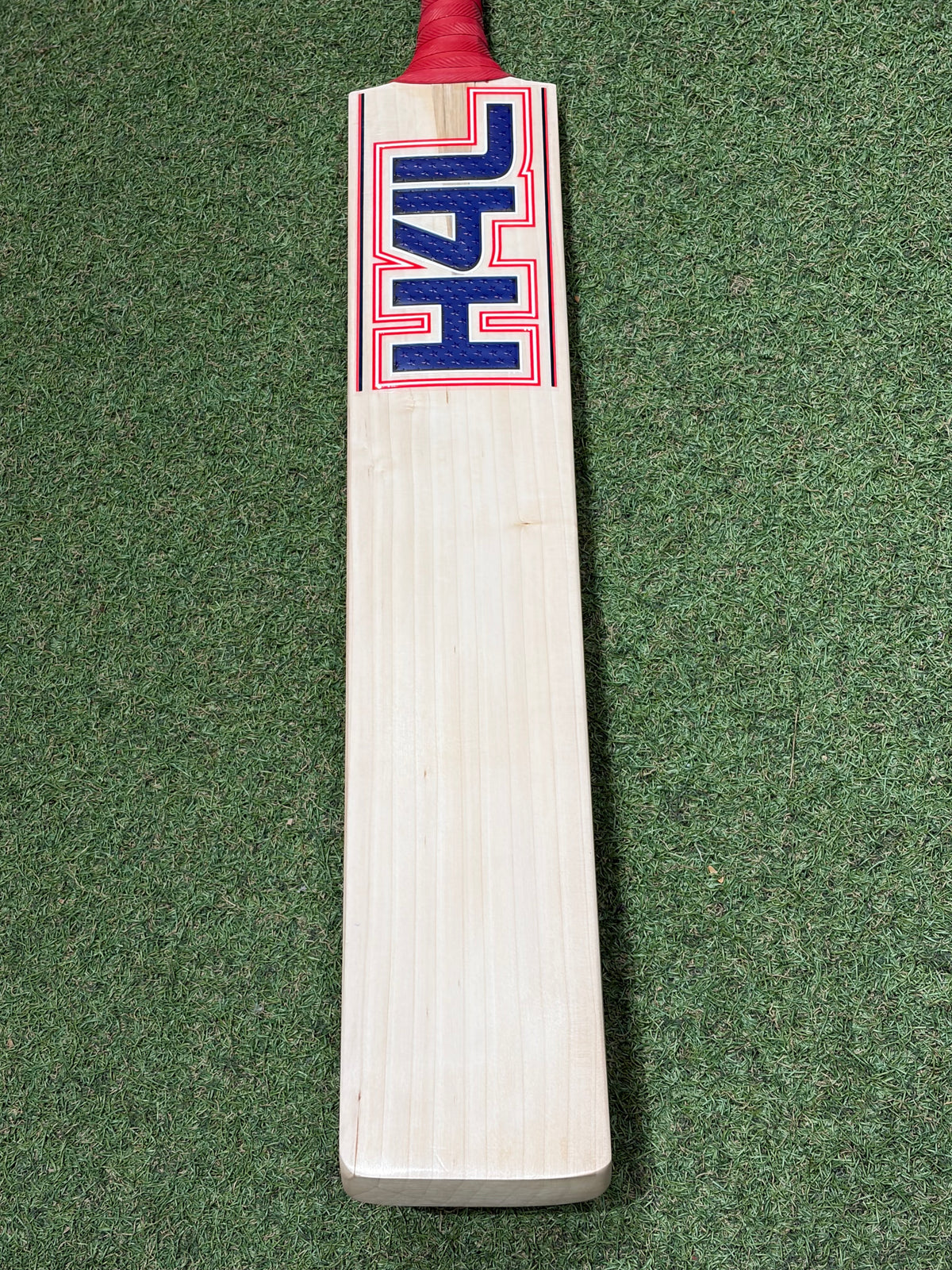 Hell 4 Leather (H4L) Pro Grade Cricket Bat (2lb 11oz)