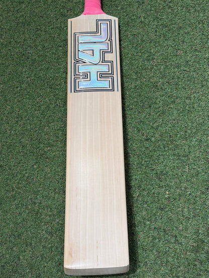 Hell 4 Leather (H4L) Pro Grade Short Blade Long Handle Cricket Bat (2lb 13oz)