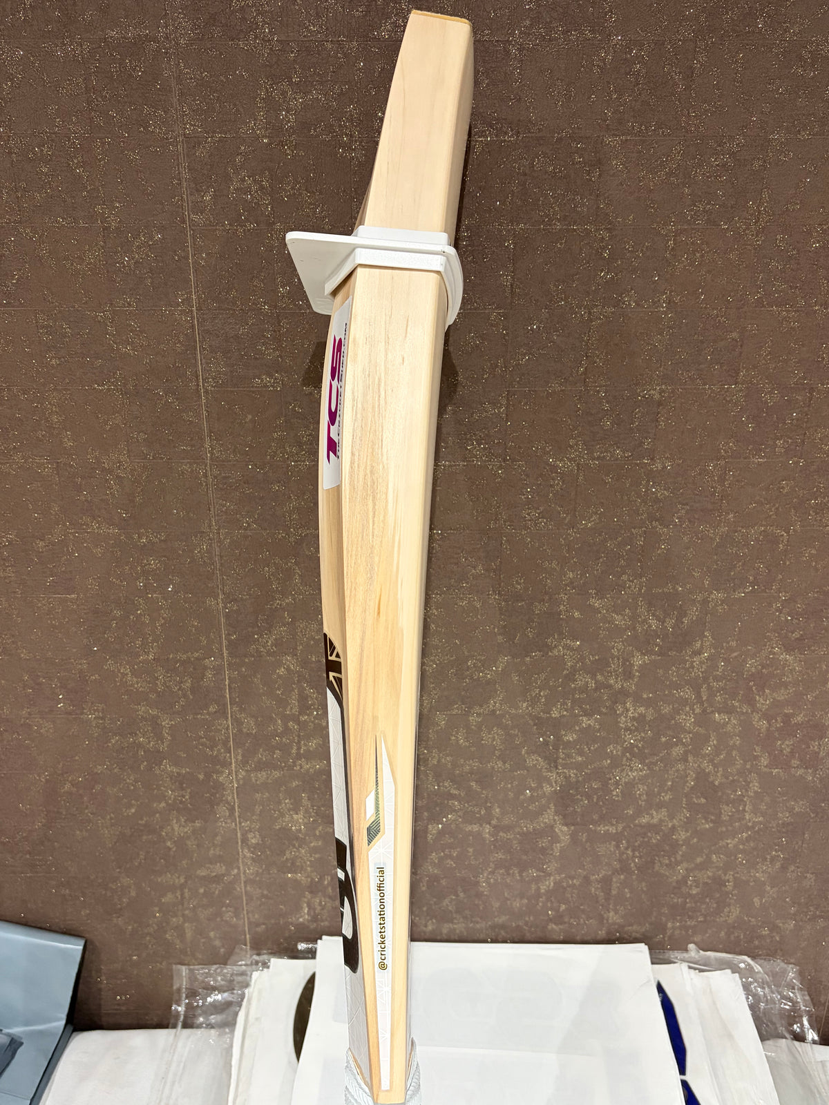 Cricket Station Pro Grade Cricket Bat (3lb 1oz)