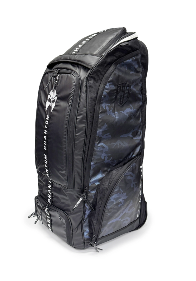 Phantom PS7 Wheelie Duffle Bag