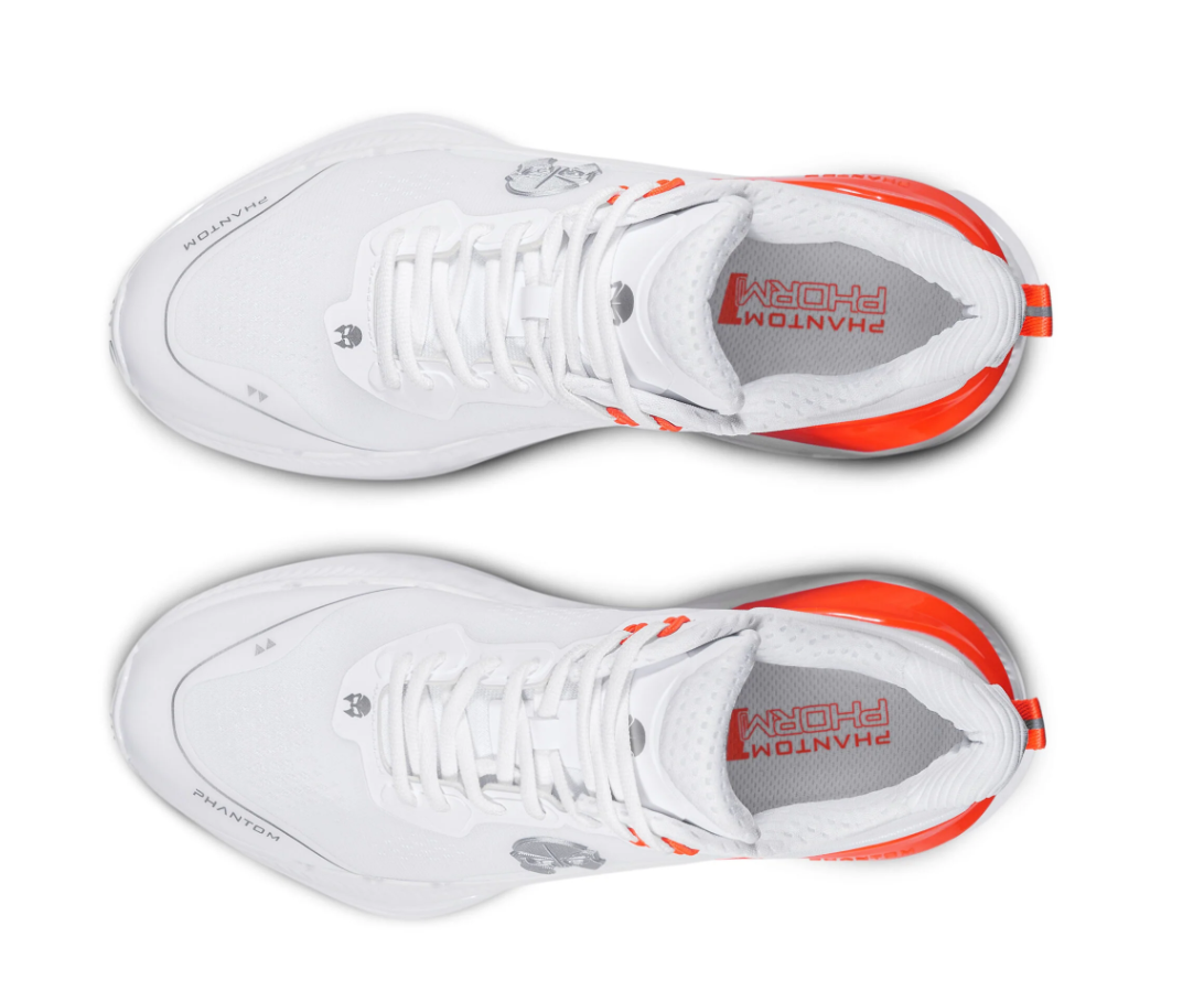 Phantom Phorm1 Spiked Cricket Shoes