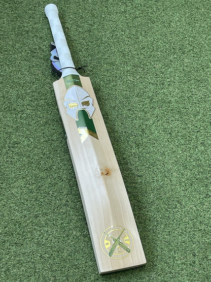 Phantom Enigma Performance Cricket Bat - 2lb 10oz - Brand New! Exclusive!