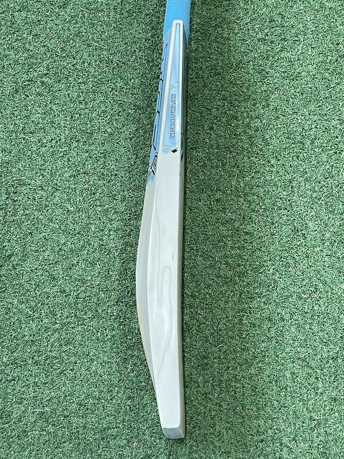 TCS Diamond 5 Star Cricket Bat - Brand New - 2lb 9oz - Exclusive!