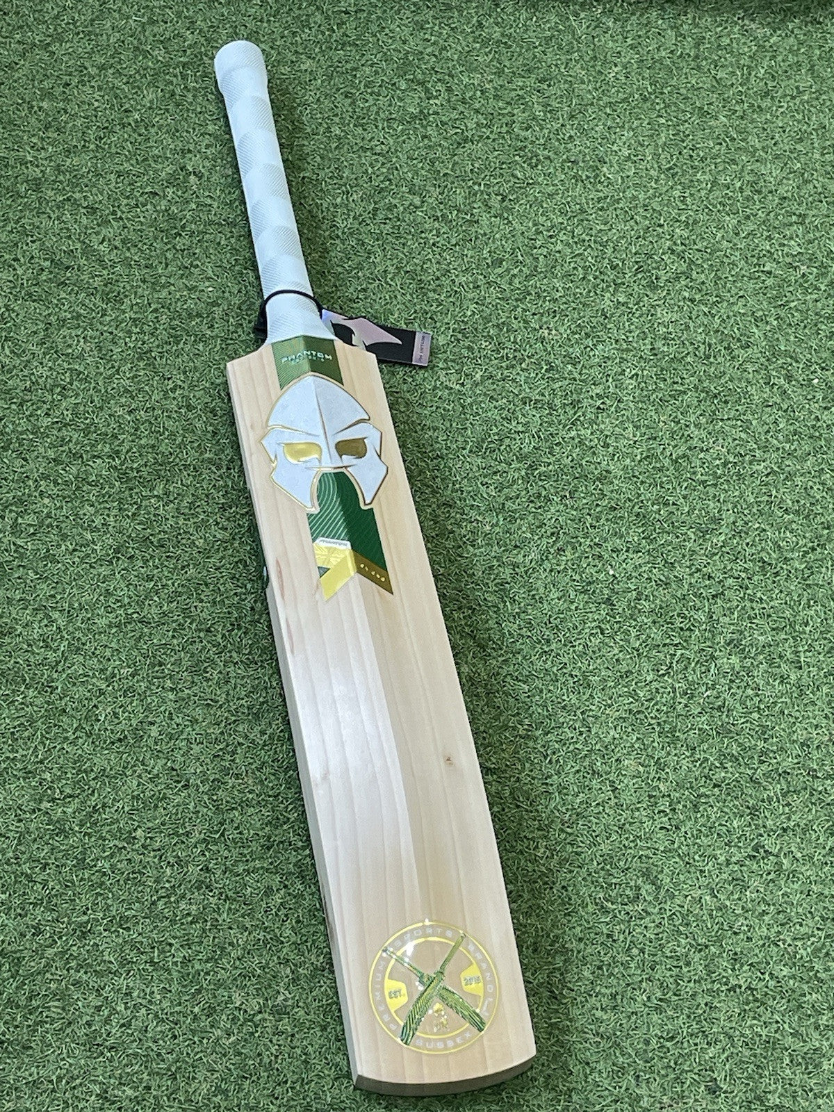 Phantom Enigma Performance Cricket Bat - 2lb 9oz - Brand New! Short Blade LH