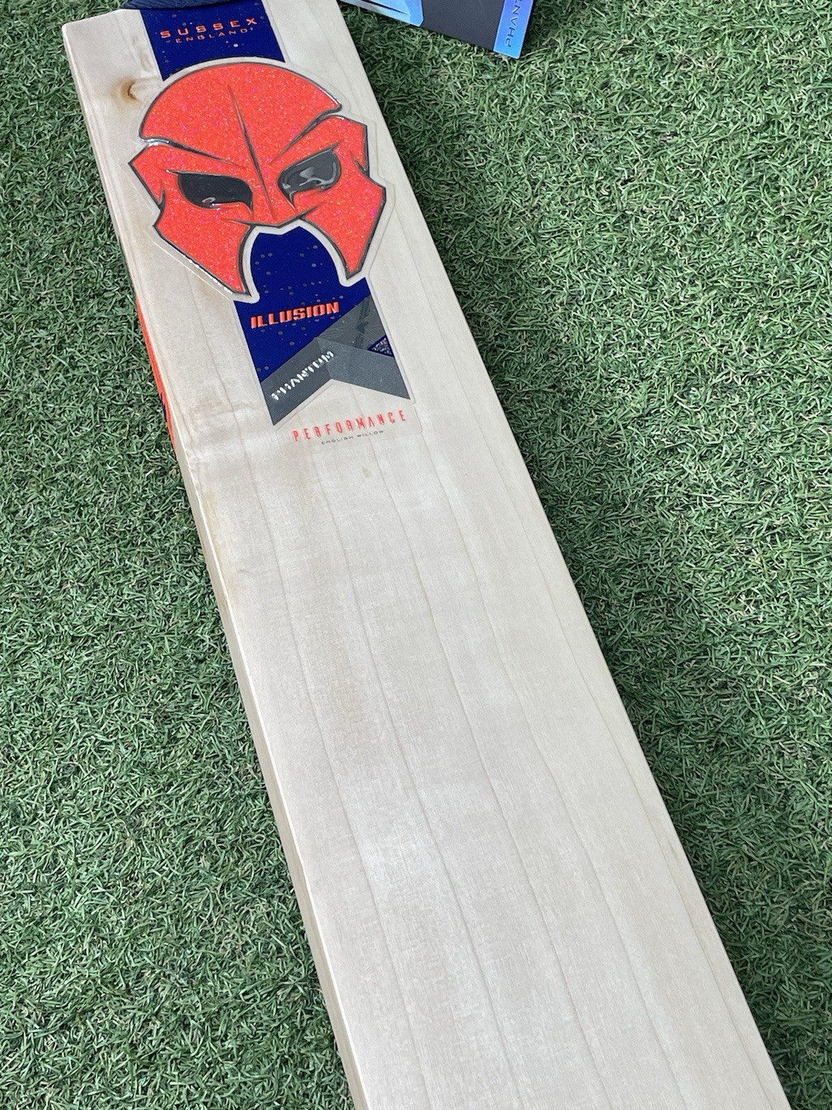 Phantom Illusion Performance Cricket Bat - 2lb 8oz - Brand New! Short Blade LH