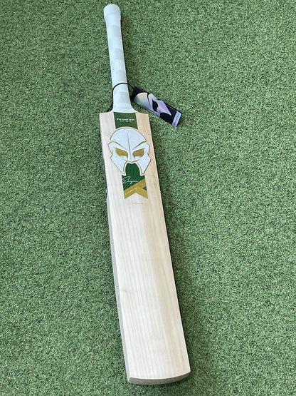 Phantom Enigma Pro-Reserve Cricket Bat - 2lb 10oz - Brand New! Exclusive!