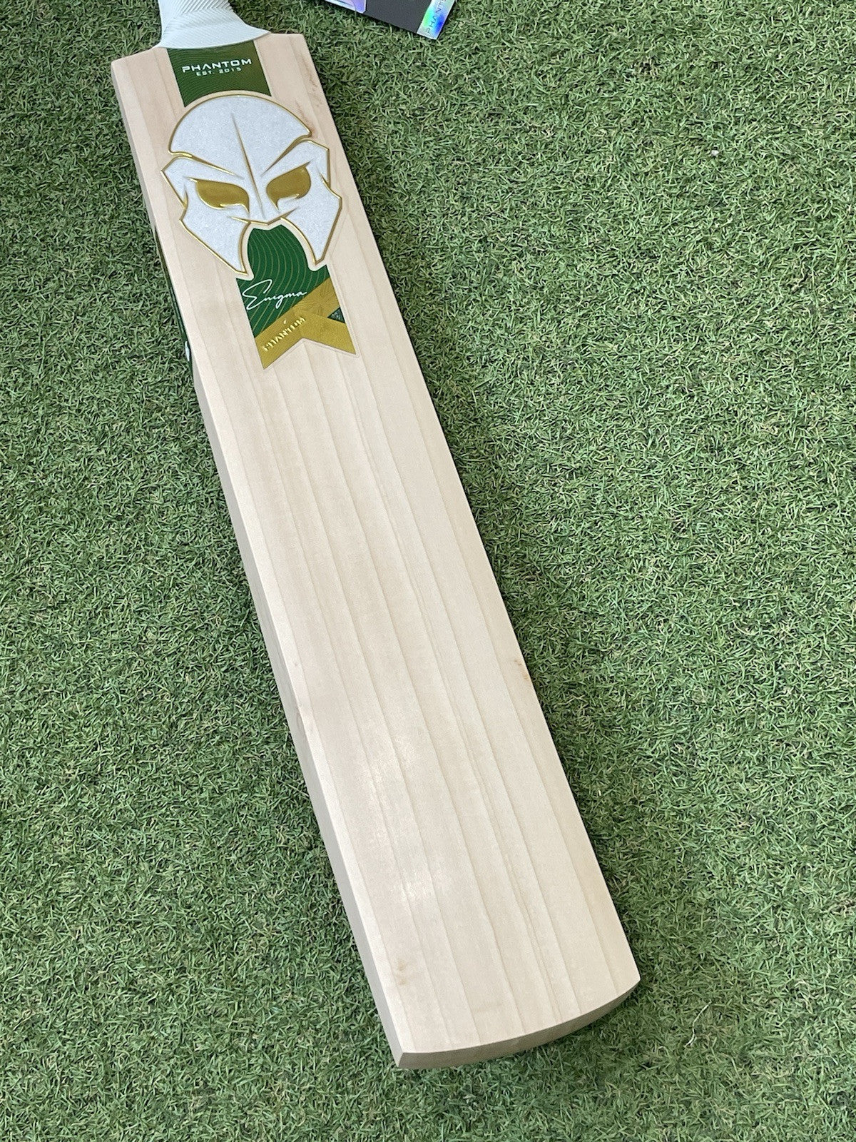 Phantom Enigma Player Cricket Bat - 2lb 10oz - Brand New! Exclusive!